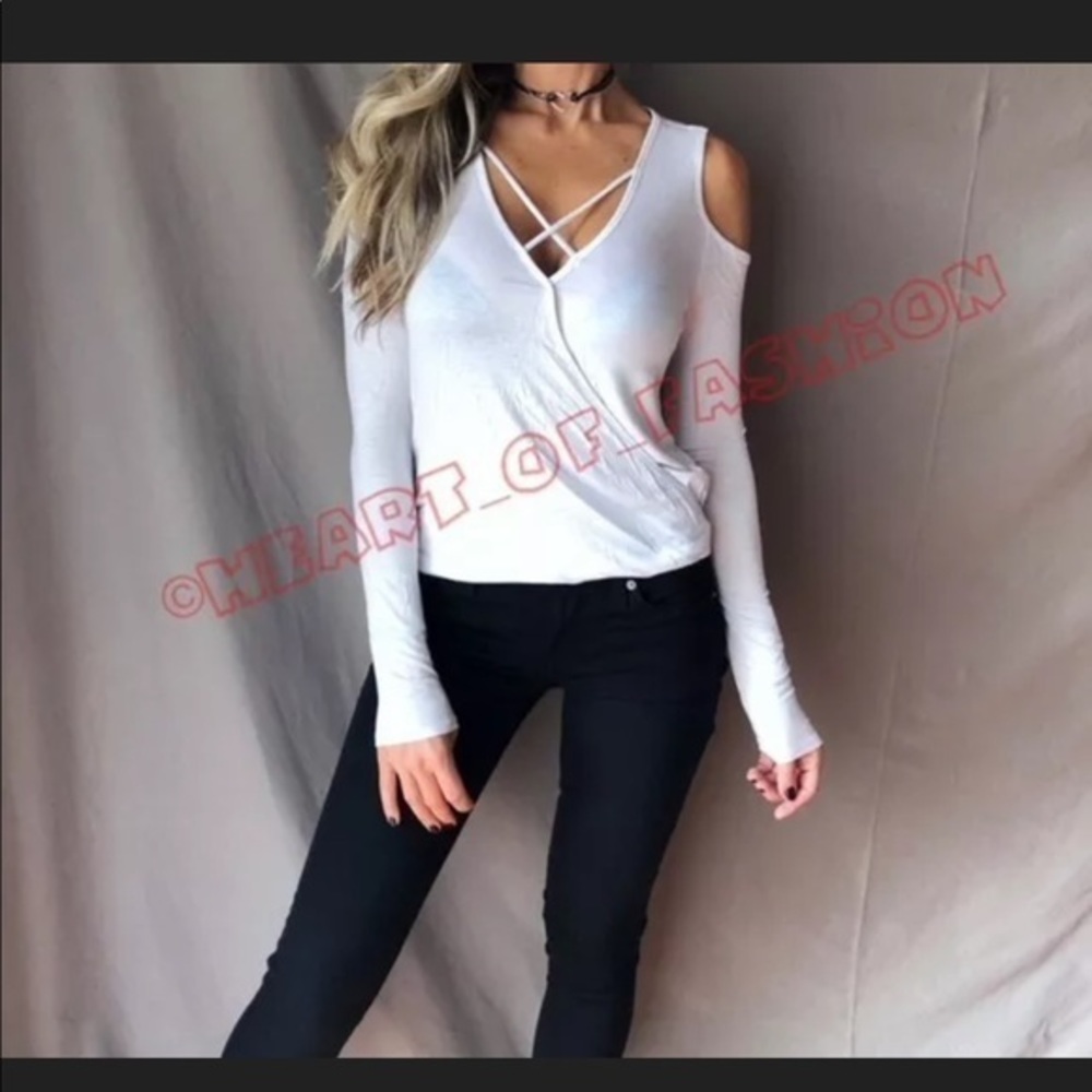 Cold Shoulder Strappy Long Sleeve Surplice Top - Picture 3 of 3